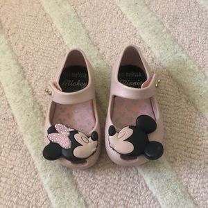 Minnie and Mickey little girl jelly shoes